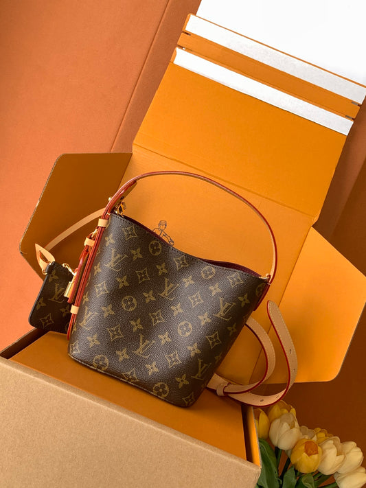 Bucket Bag BB M12925