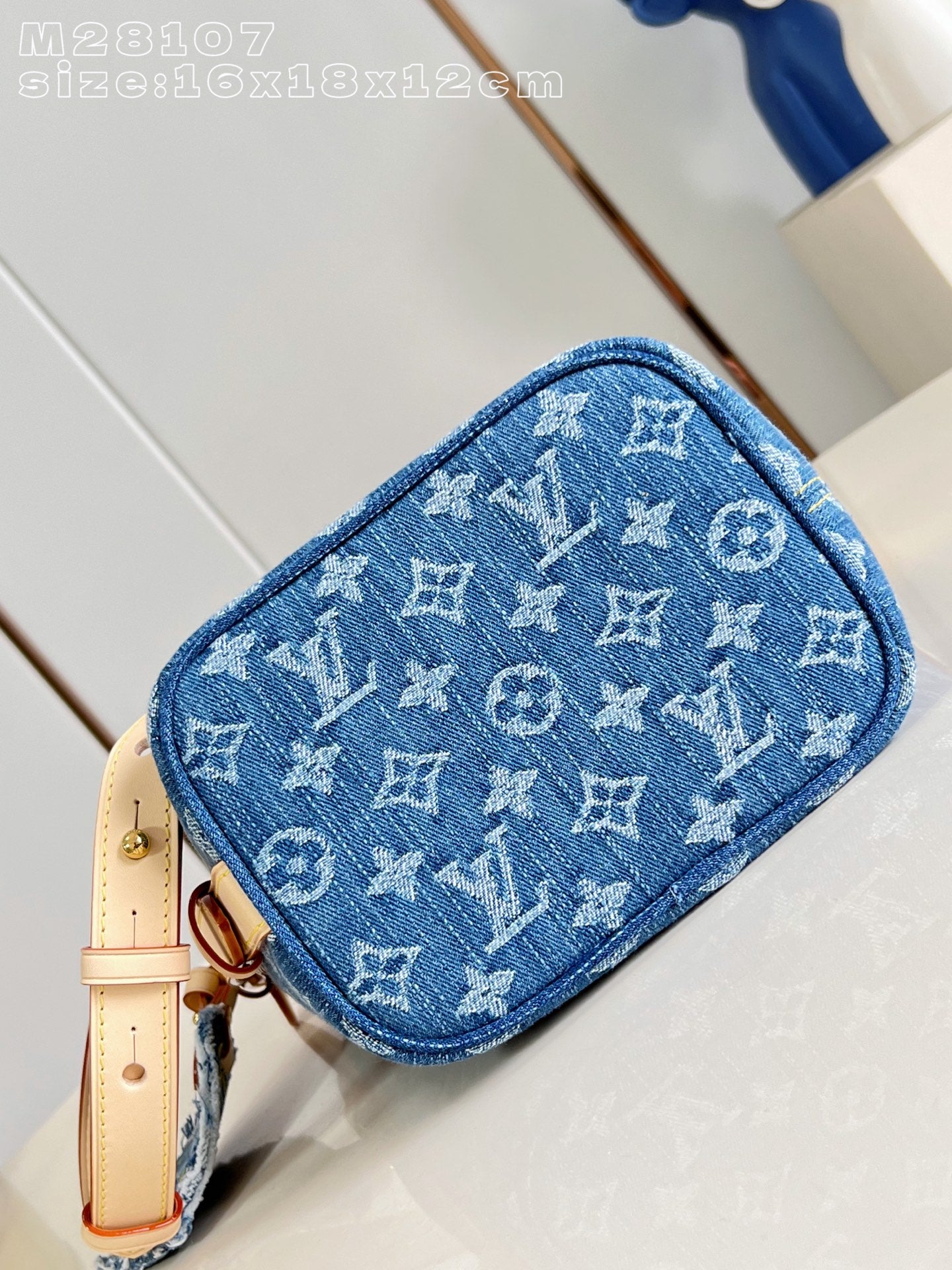 Bucket Bag BB M28107