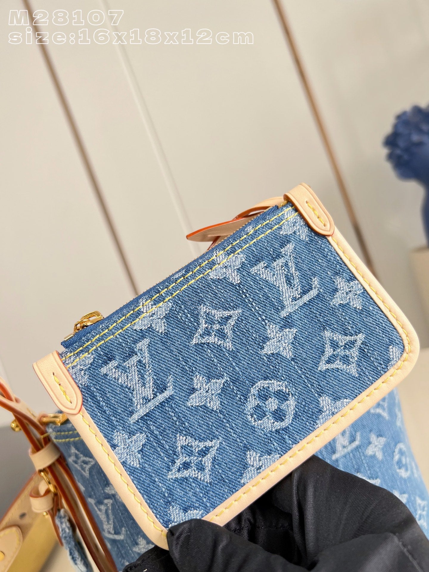 Bucket Bag BB M28107