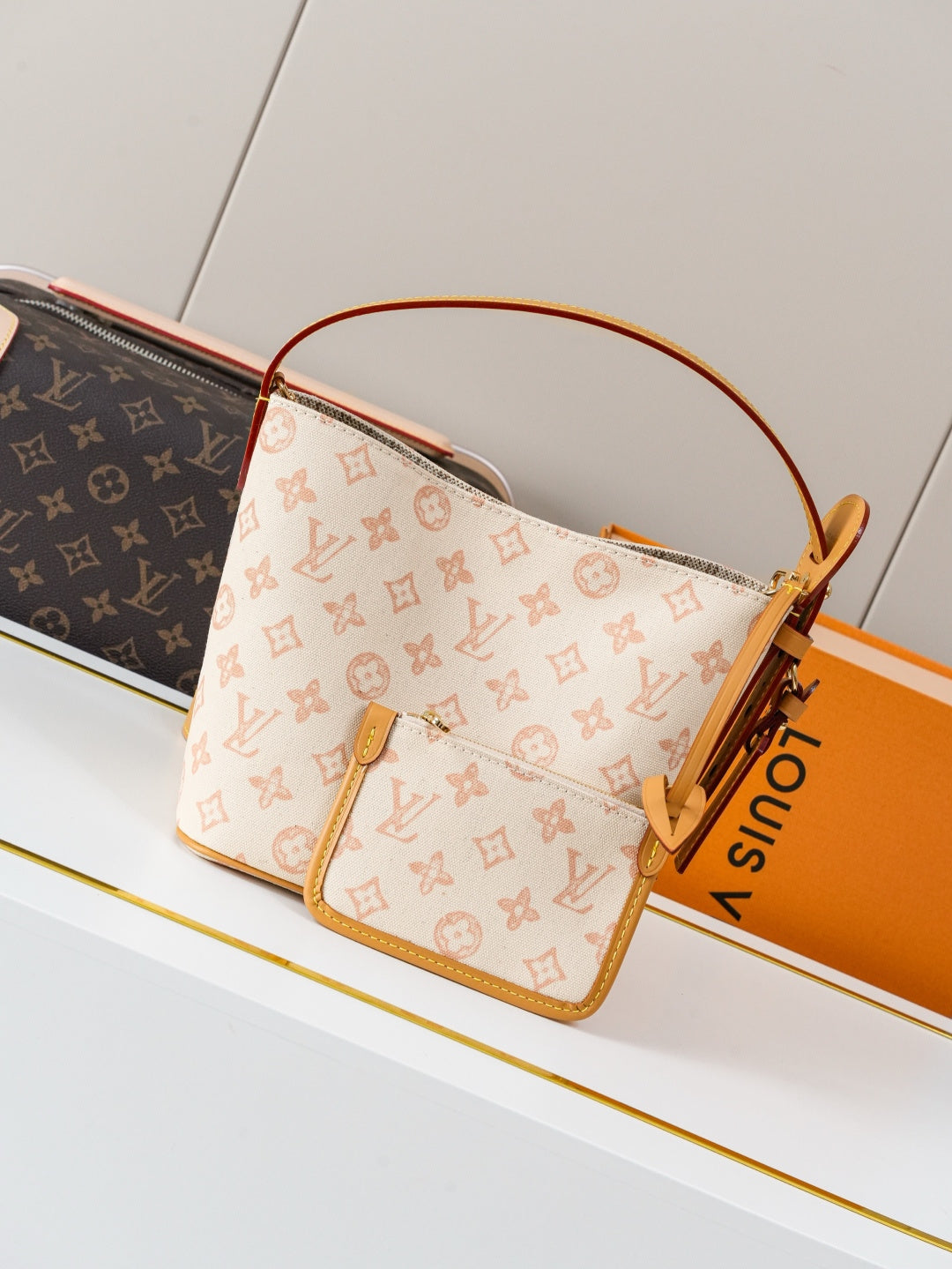 Bucket Bag BB M28335