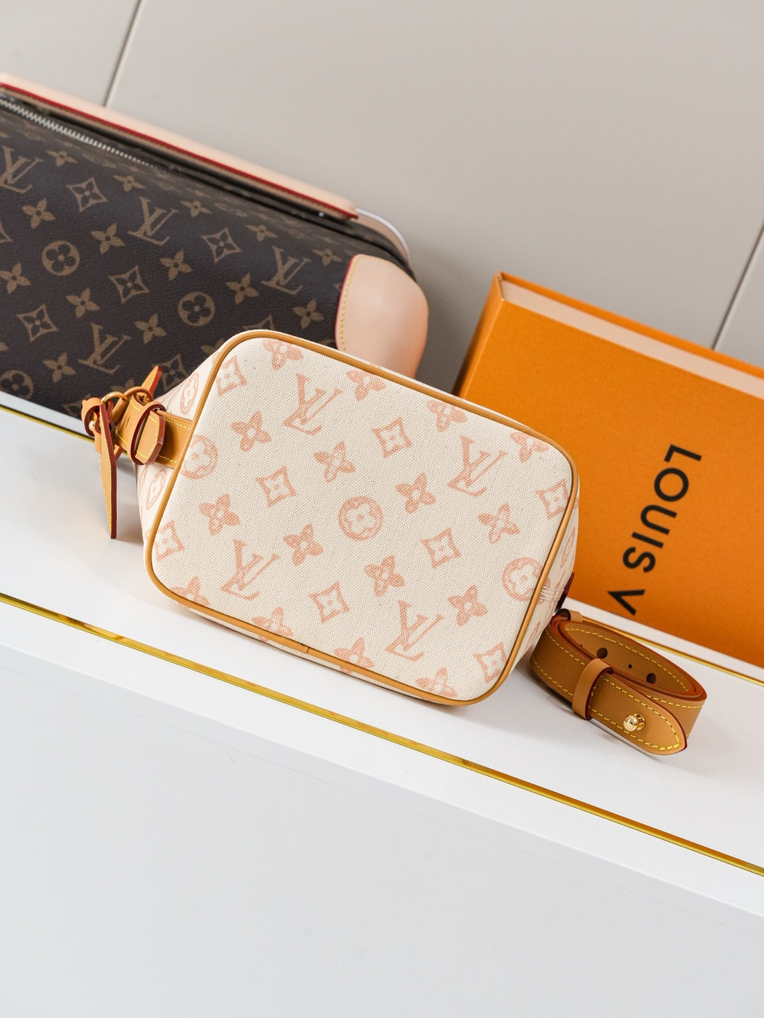 Bucket Bag BB M28335