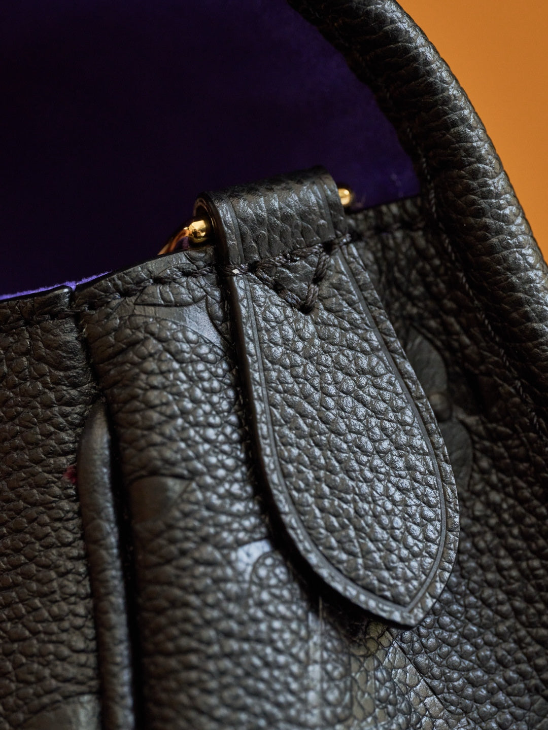 Classic Flap Shoulder Bag M13229