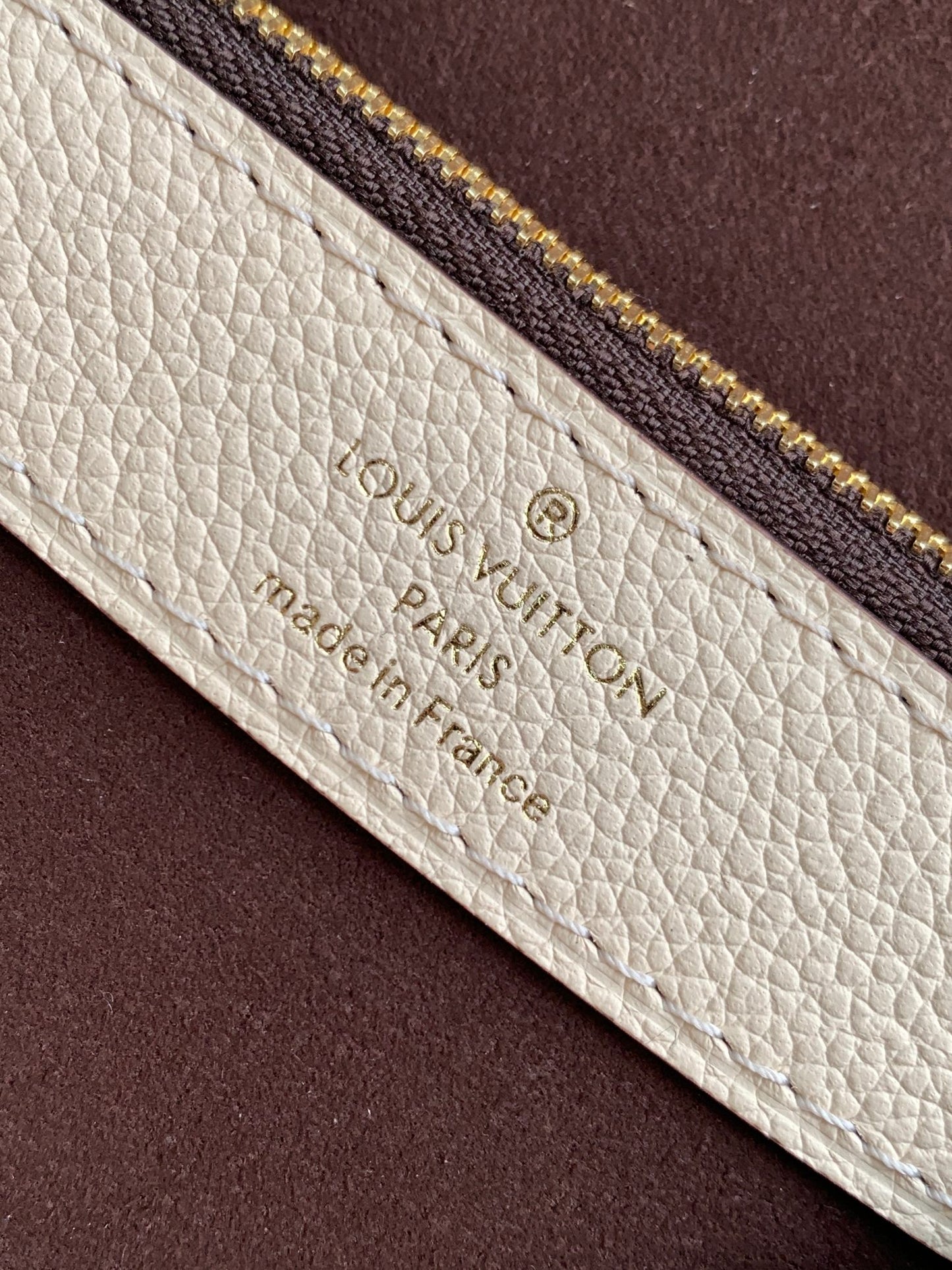 Classic Flap Shoulder Bag M46388