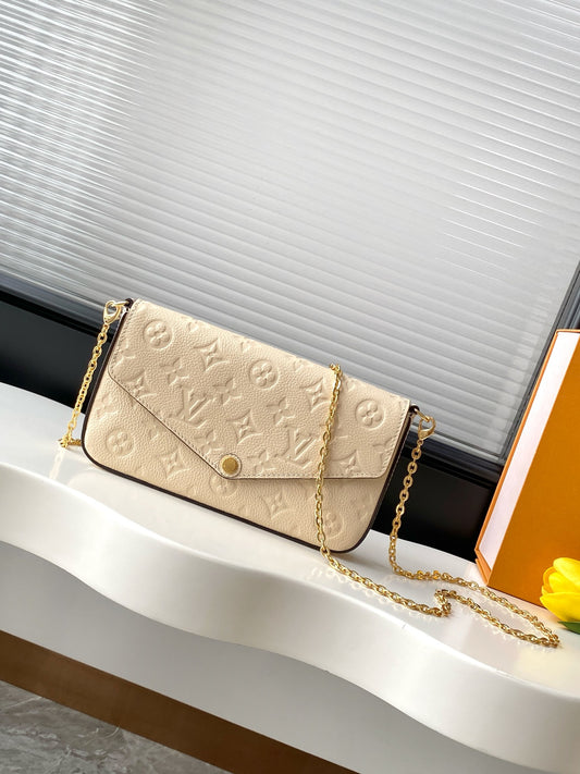 Wallet On Chain M82363