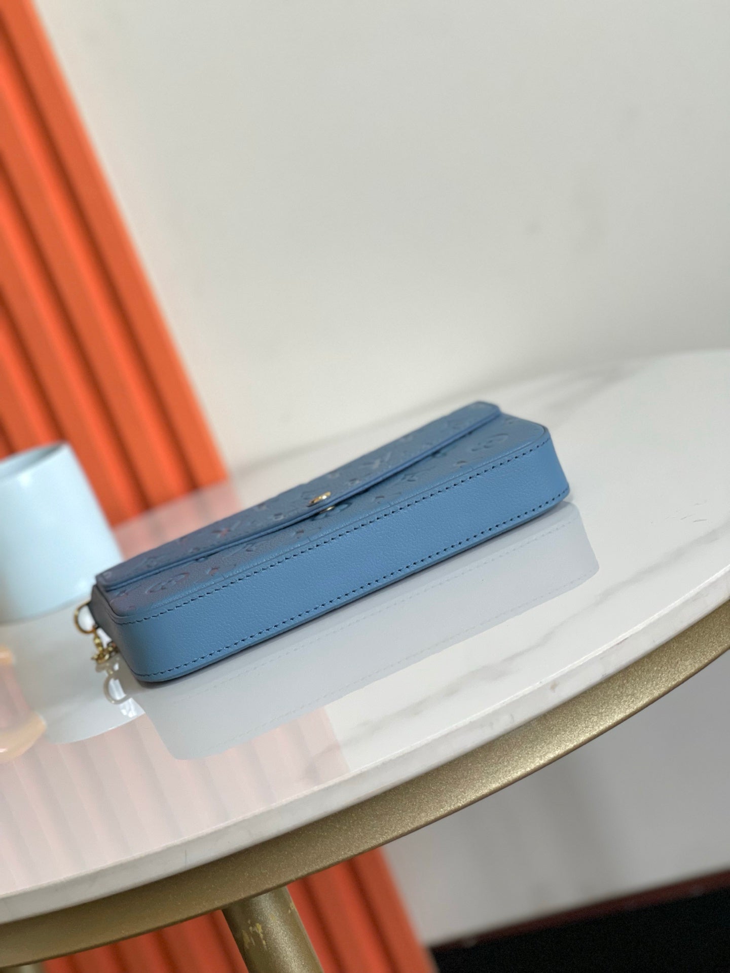 Wallet On Chain M28891