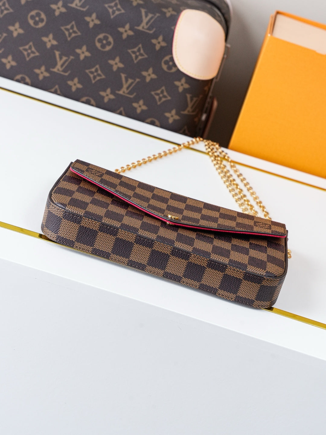 Wallet On Chain N40492