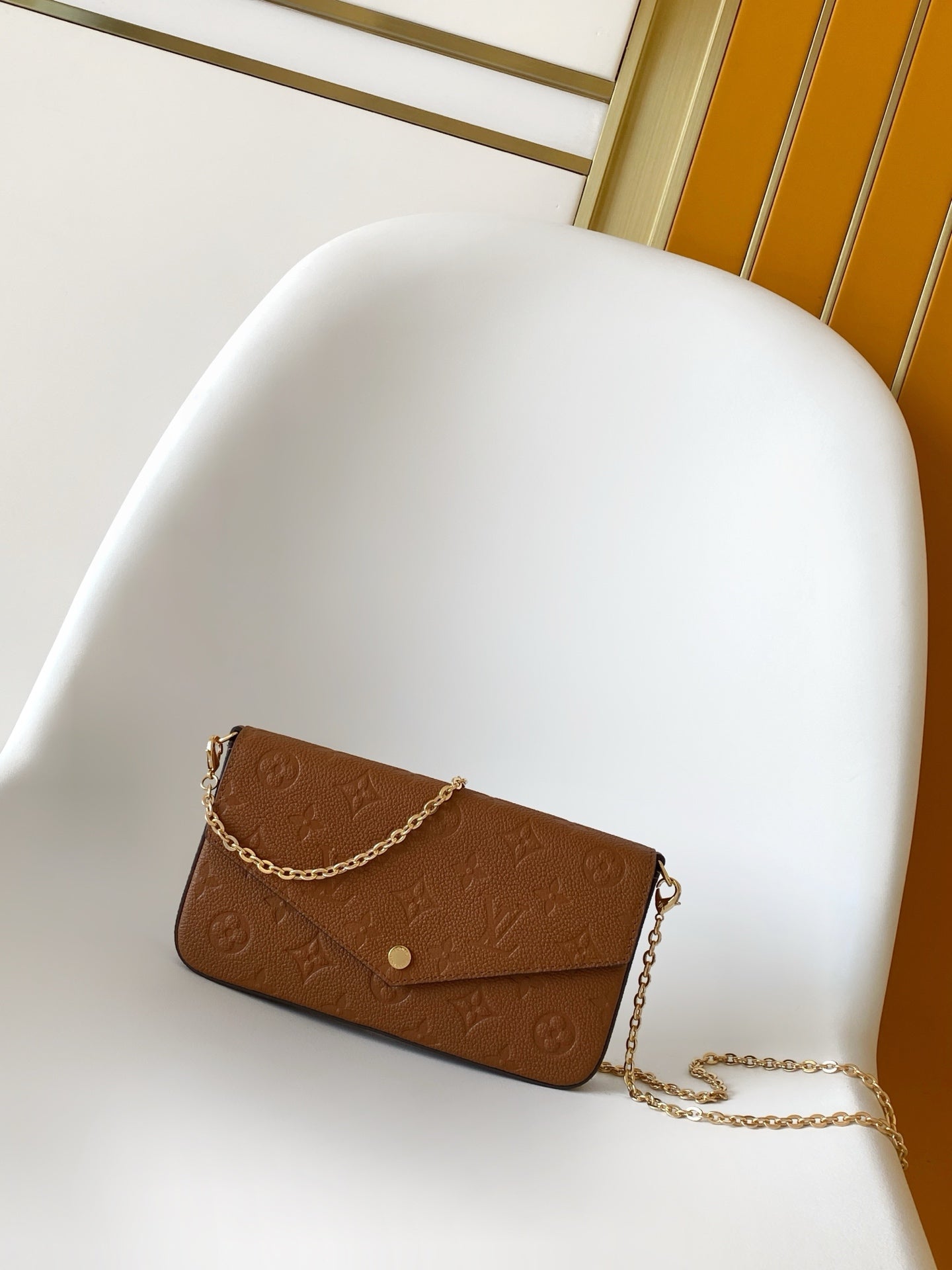 Wallet On Chain M81531