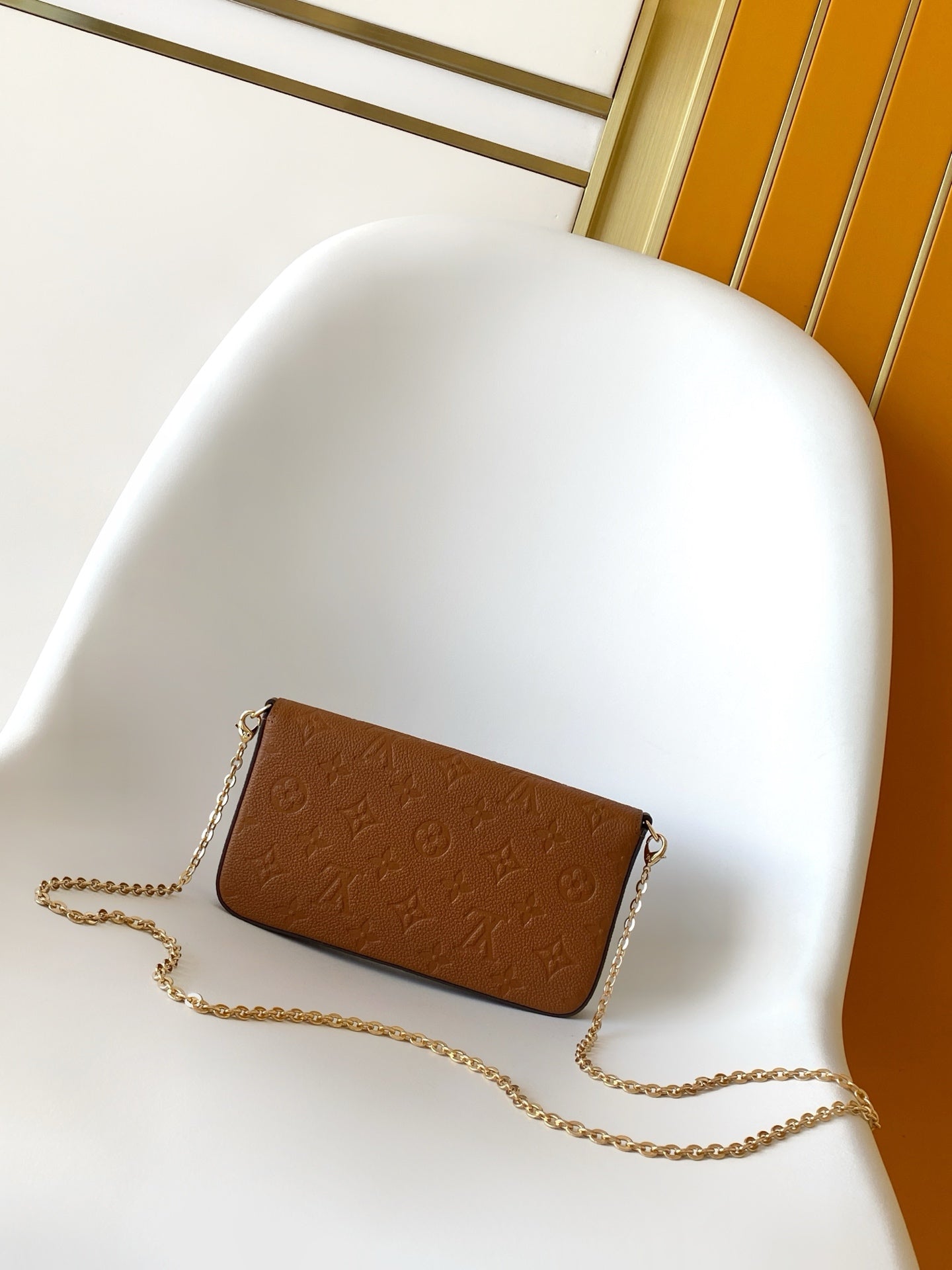 Wallet On Chain M81531