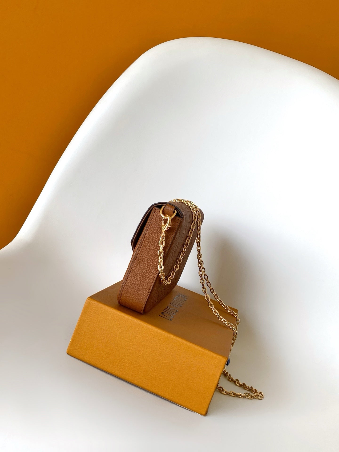 Wallet On Chain M81531