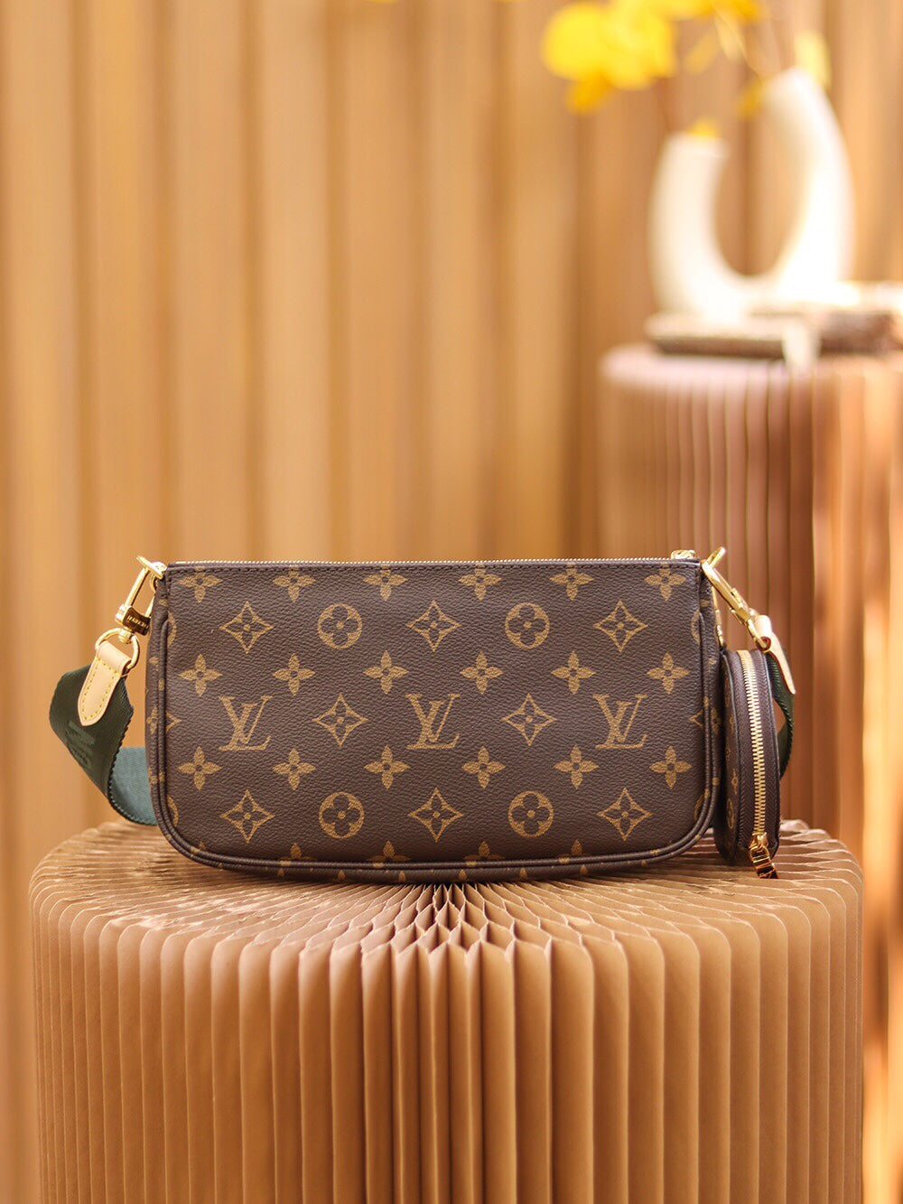 Multi Pouch Crossbody Bag M44813