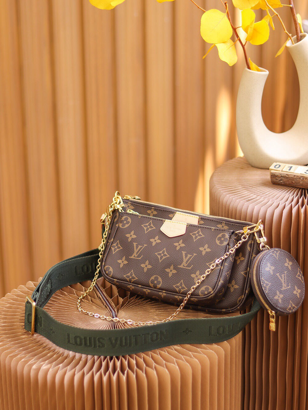Multi Pouch Crossbody Bag M44813