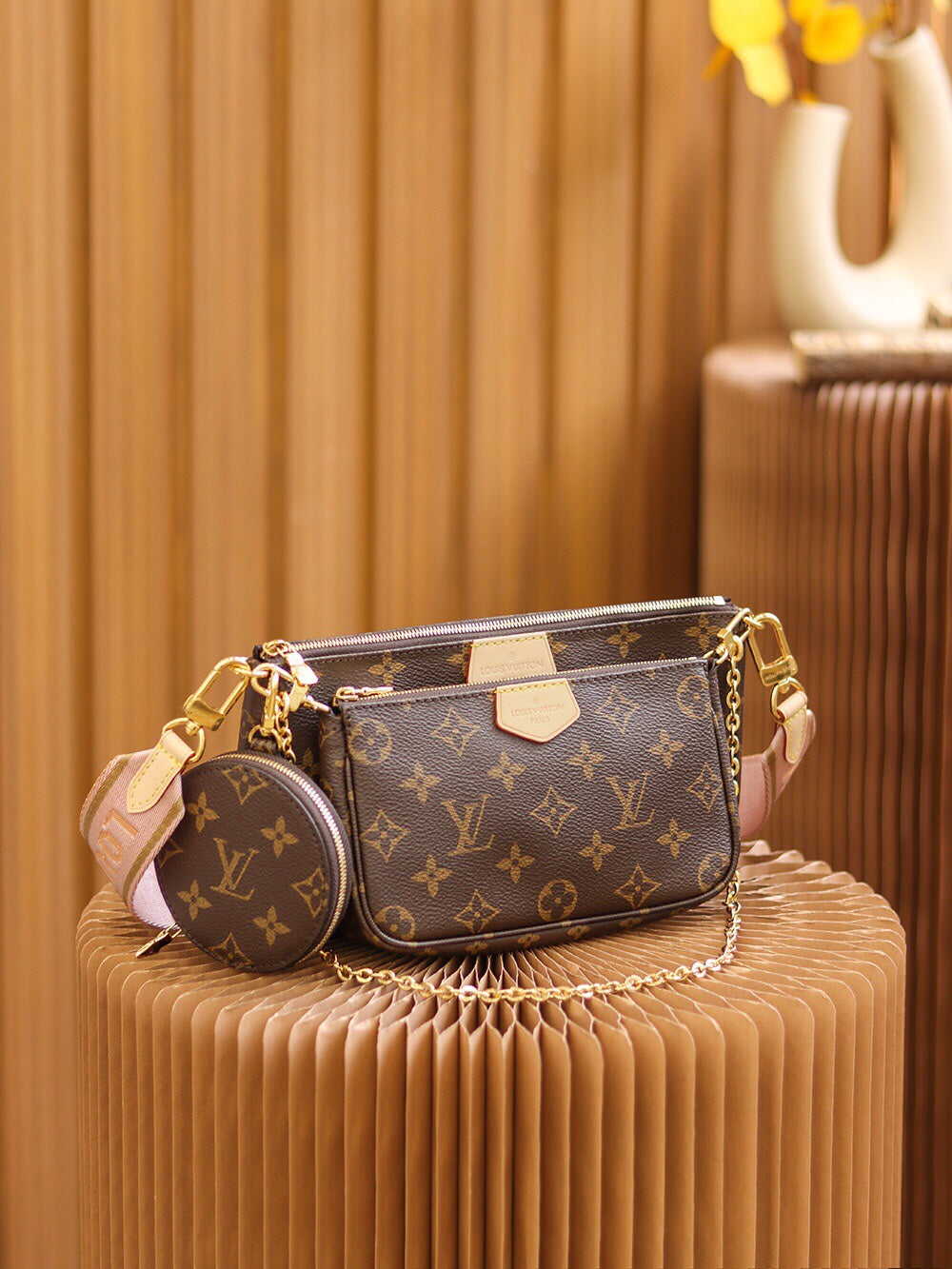 Multi Pouch Crossbody Bag M44840