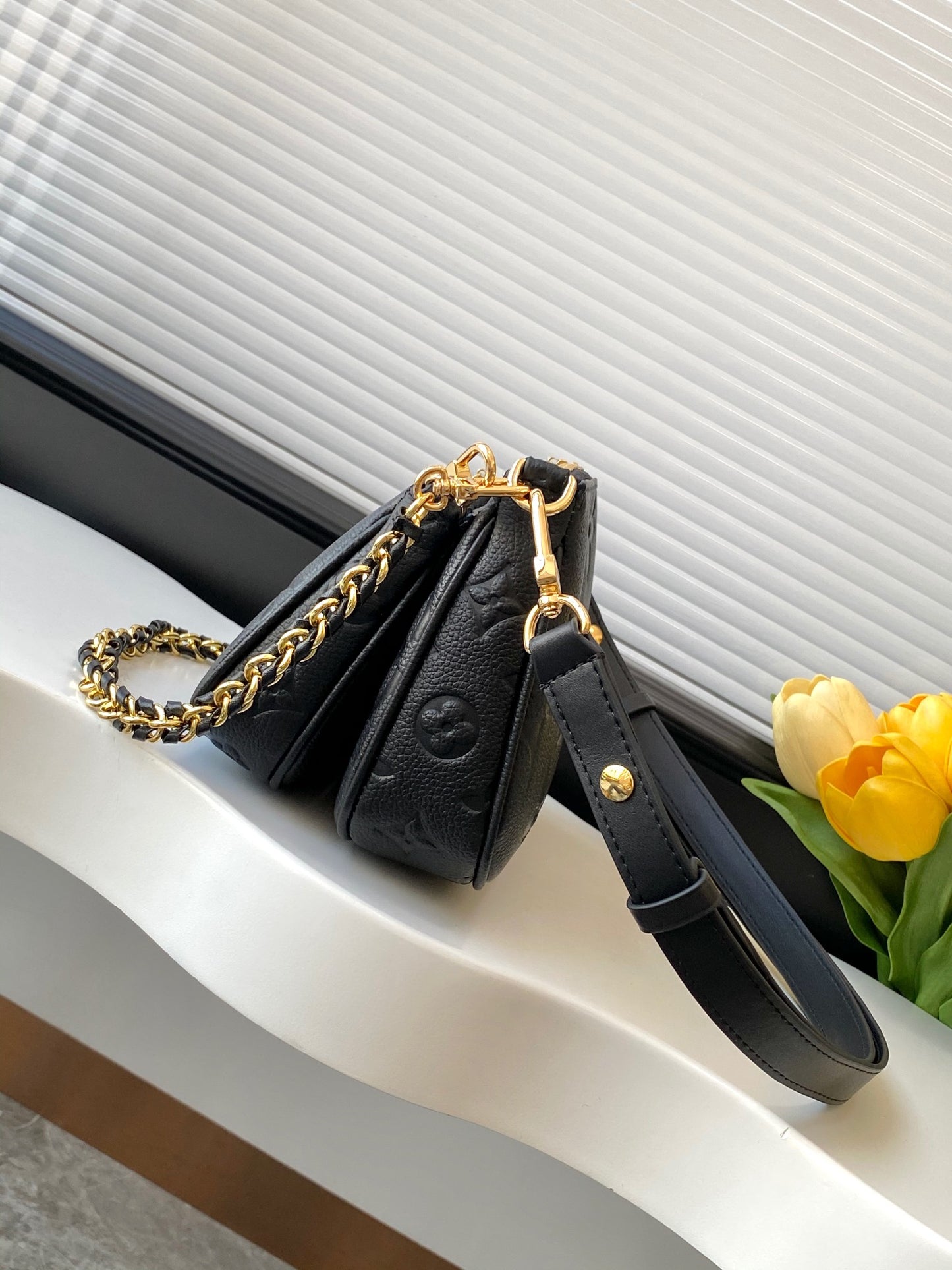 Multi Pouch Crossbody Bag M80399