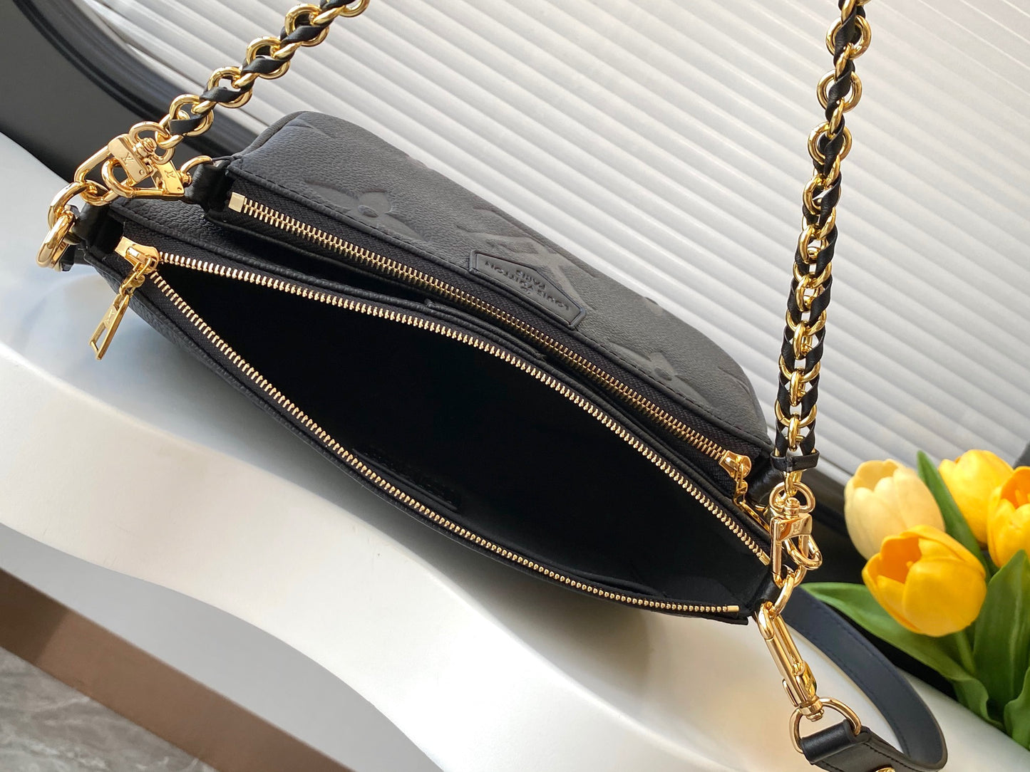 Multi Pouch Crossbody Bag M80399