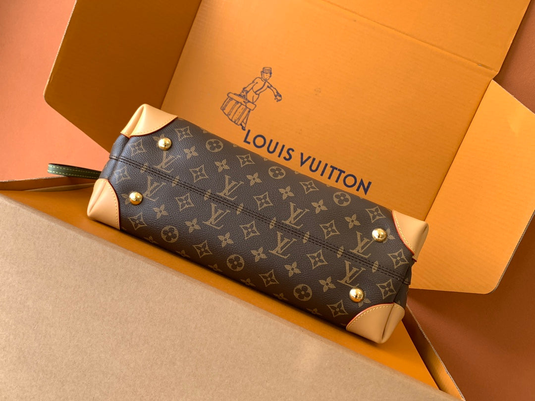 Large Structured Shoulder Bag M14473