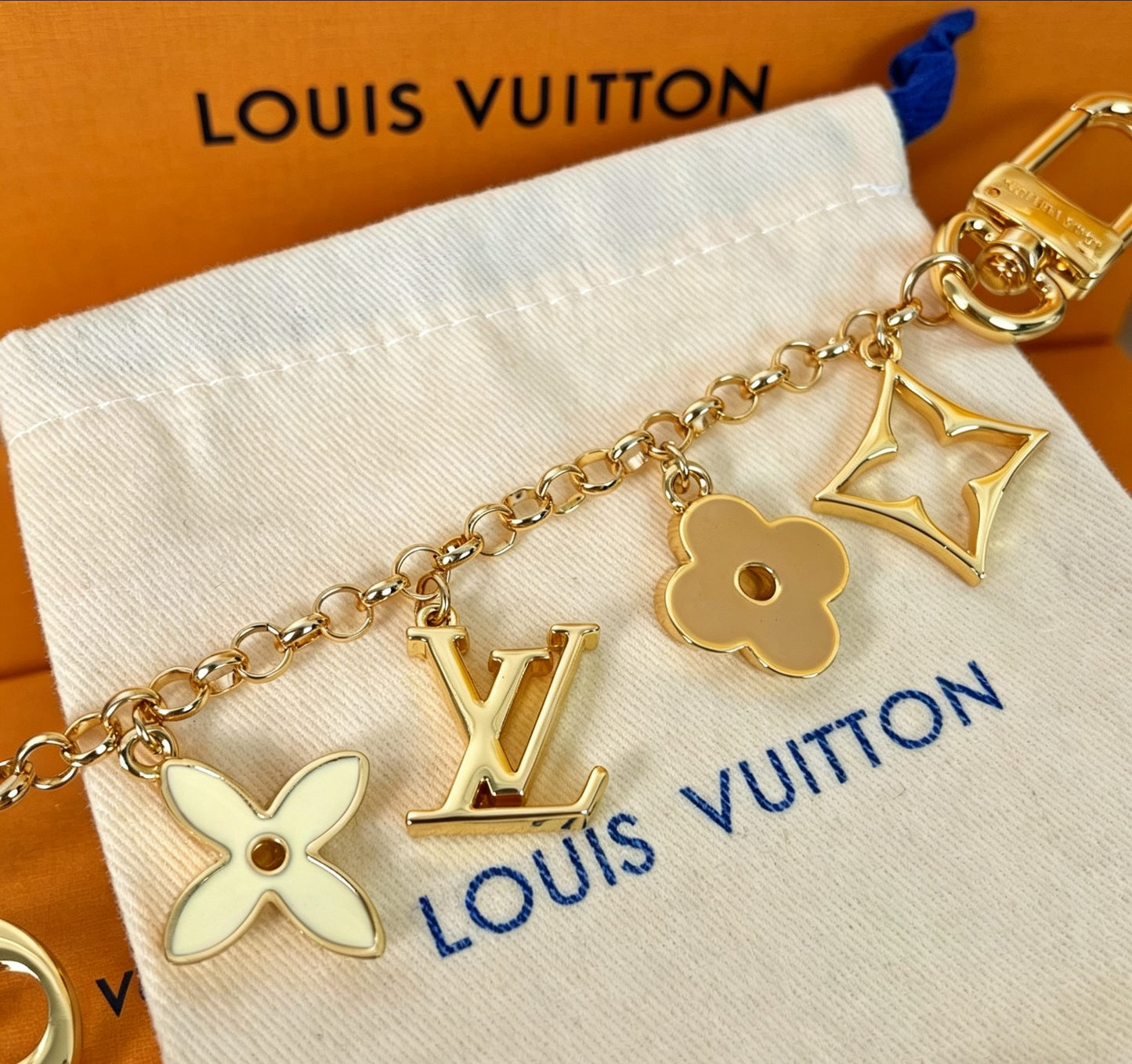 Bag Charm Chain M01413