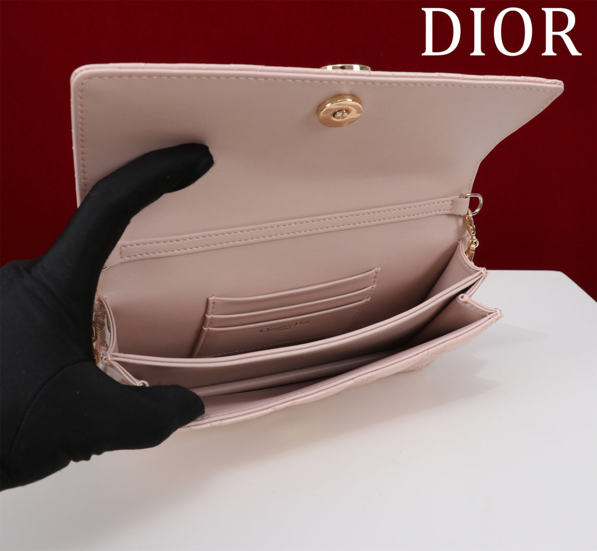 Mini Cannage Chain Flap Bag M413