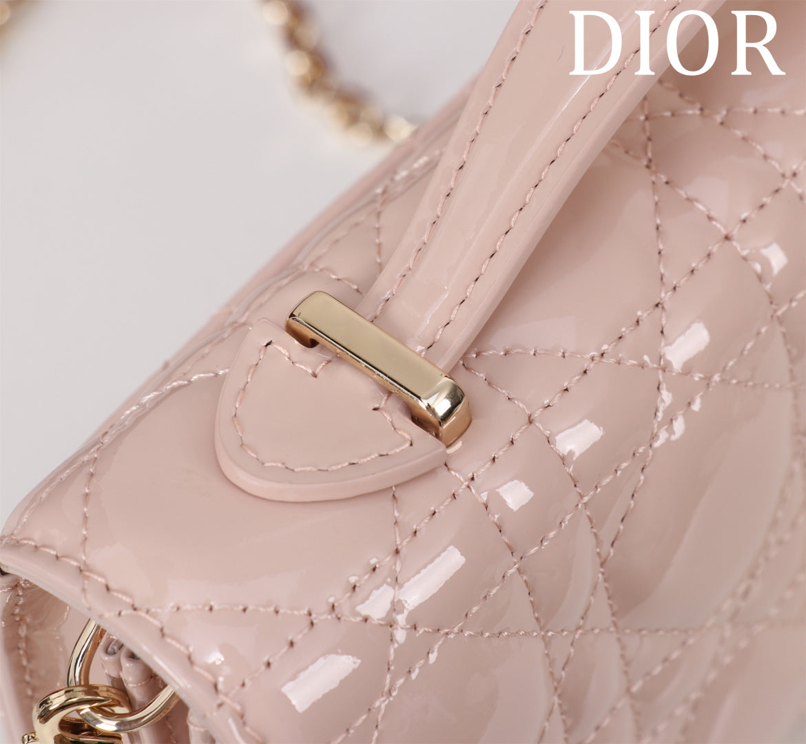 Mini Cannage Chain Flap Bag M413