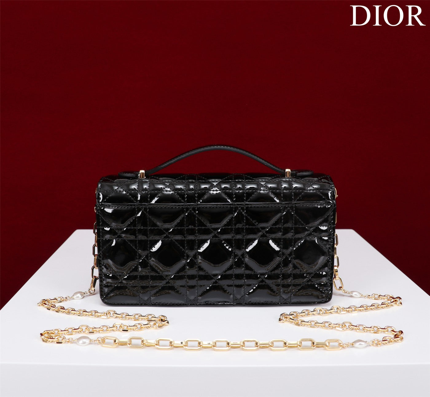 Mini Cannage Chain Flap Bag M900