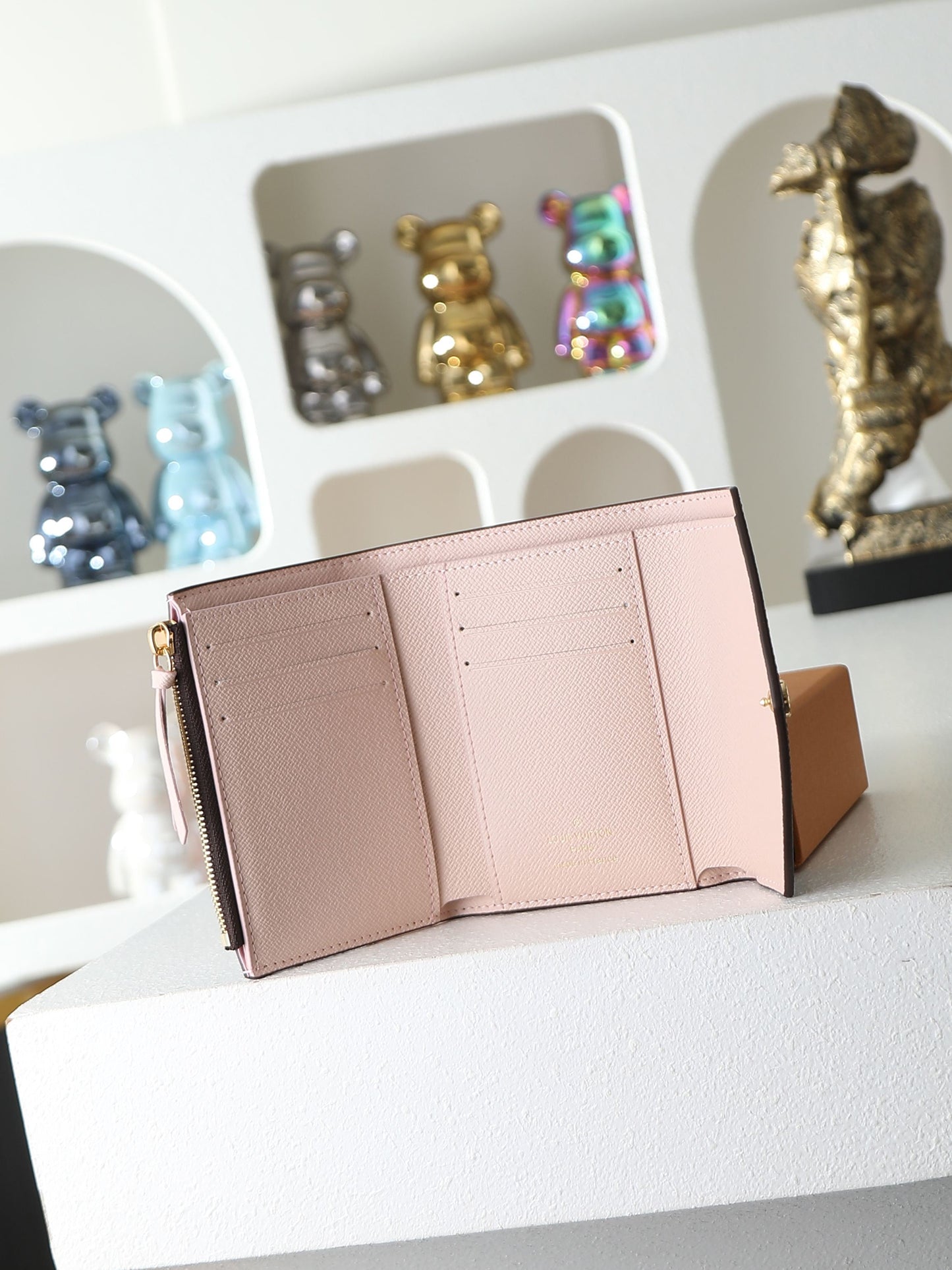 Victorine Style Compact Wallet - M62360