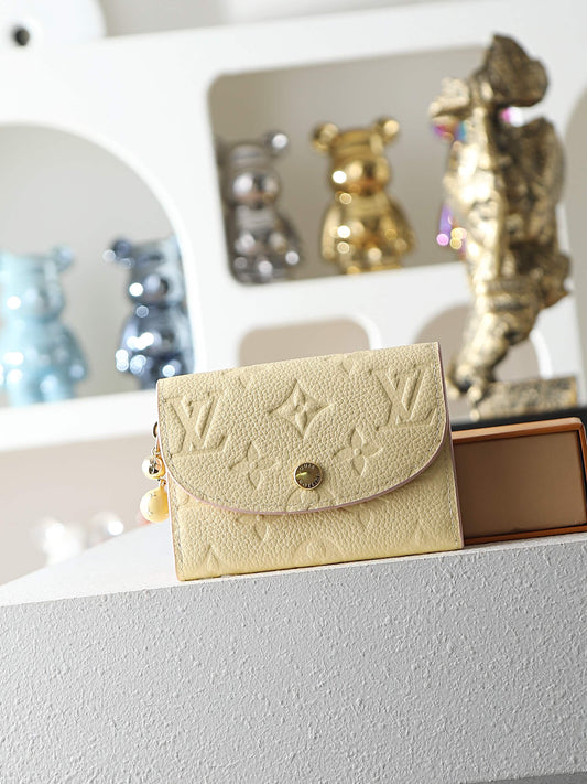 Compact Coin Purse - M28986