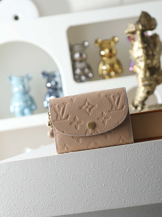 Compact Coin Purse - M28987