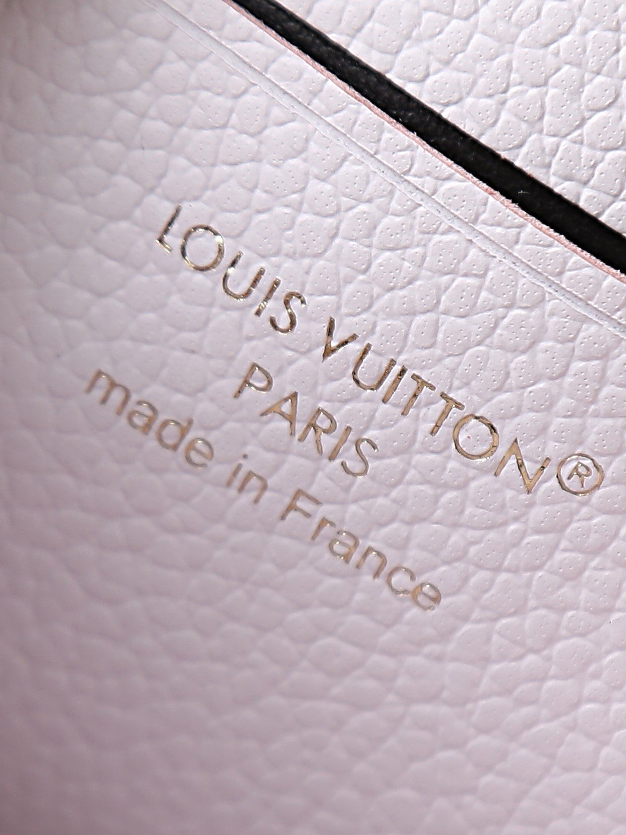 Compact Coin Purse - M28987