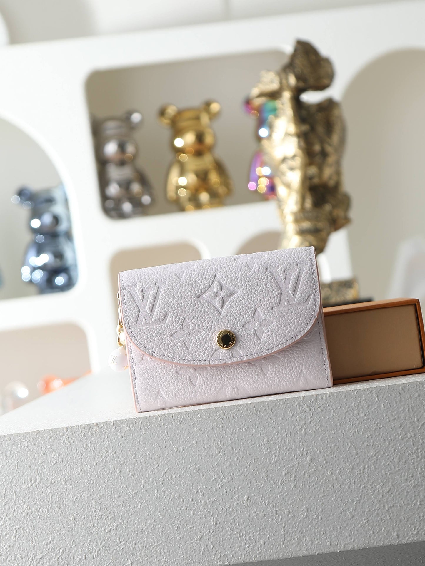 Compact Coin Purse - M29249