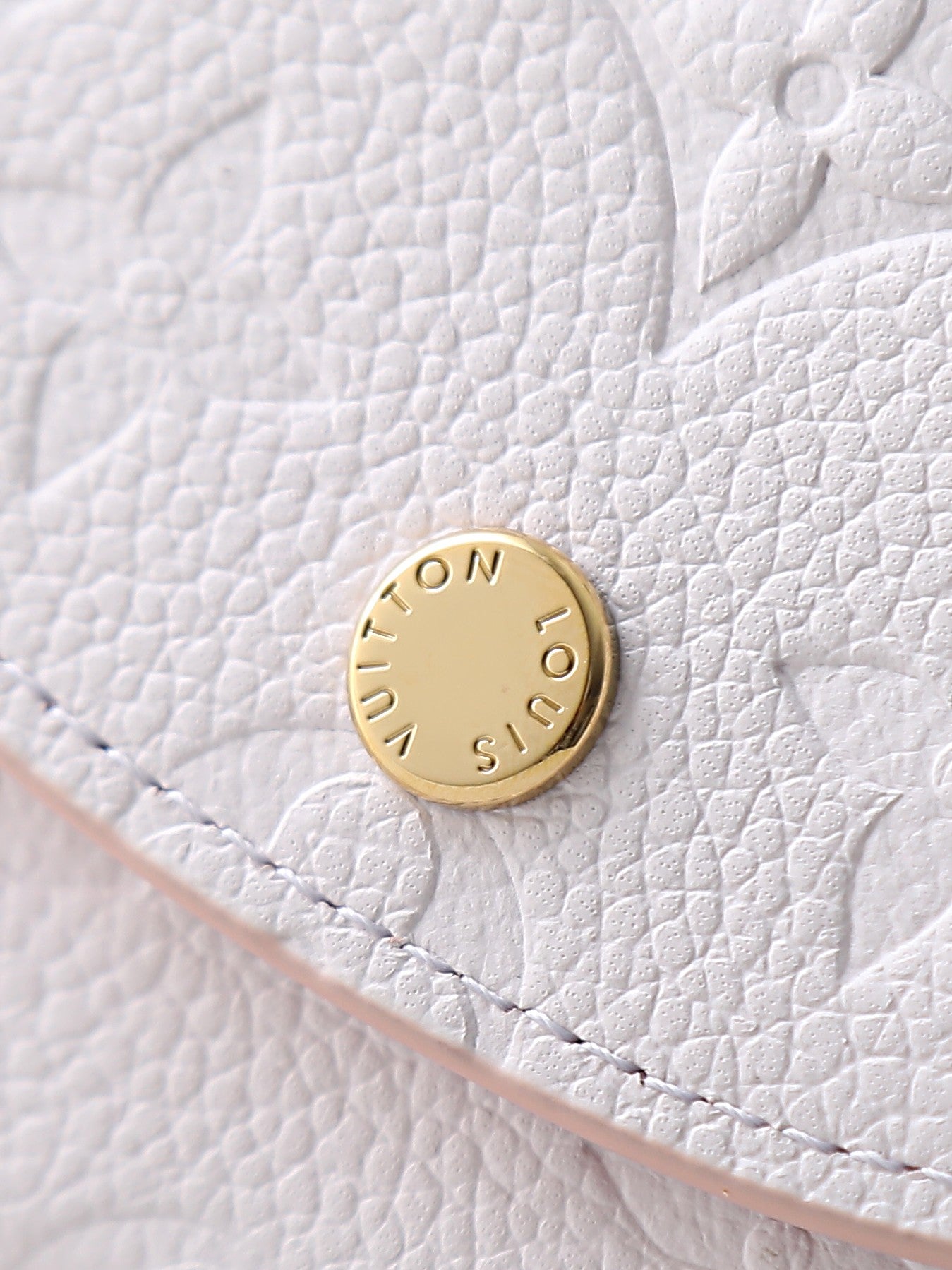 Compact Coin Purse - M29249