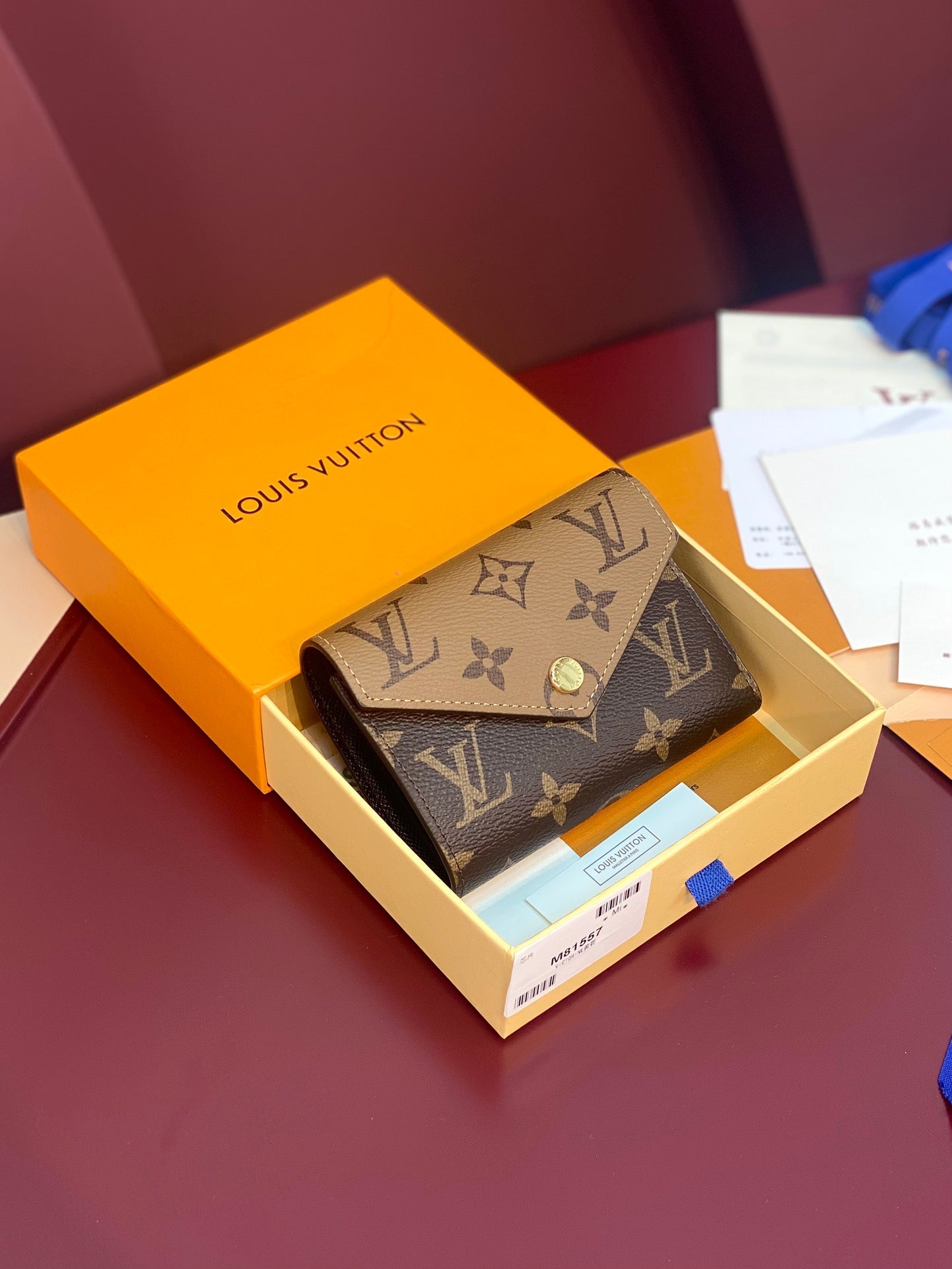 Victorine Compact Wallet - M81557