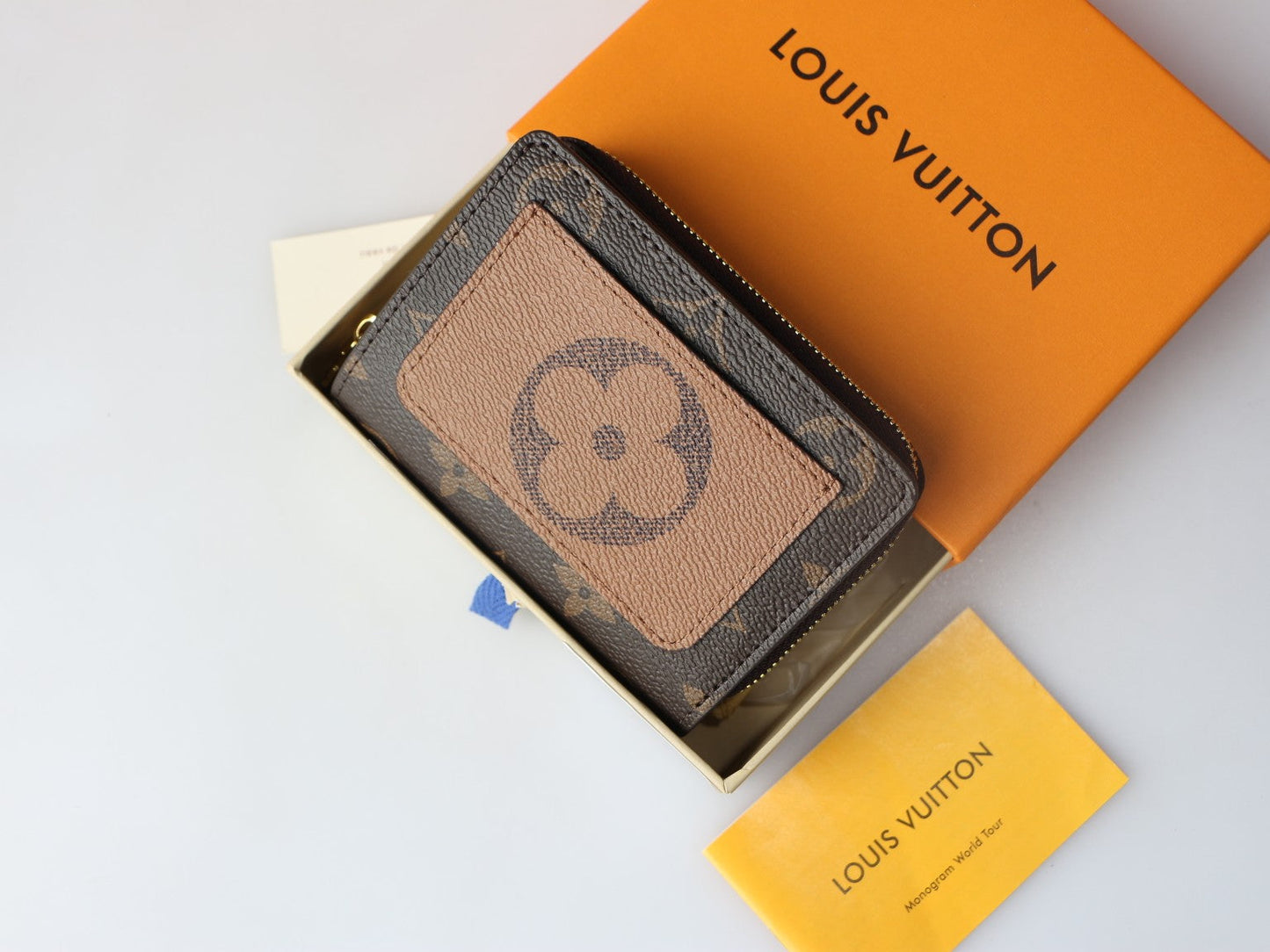 Lou Compact Wallet - M81461