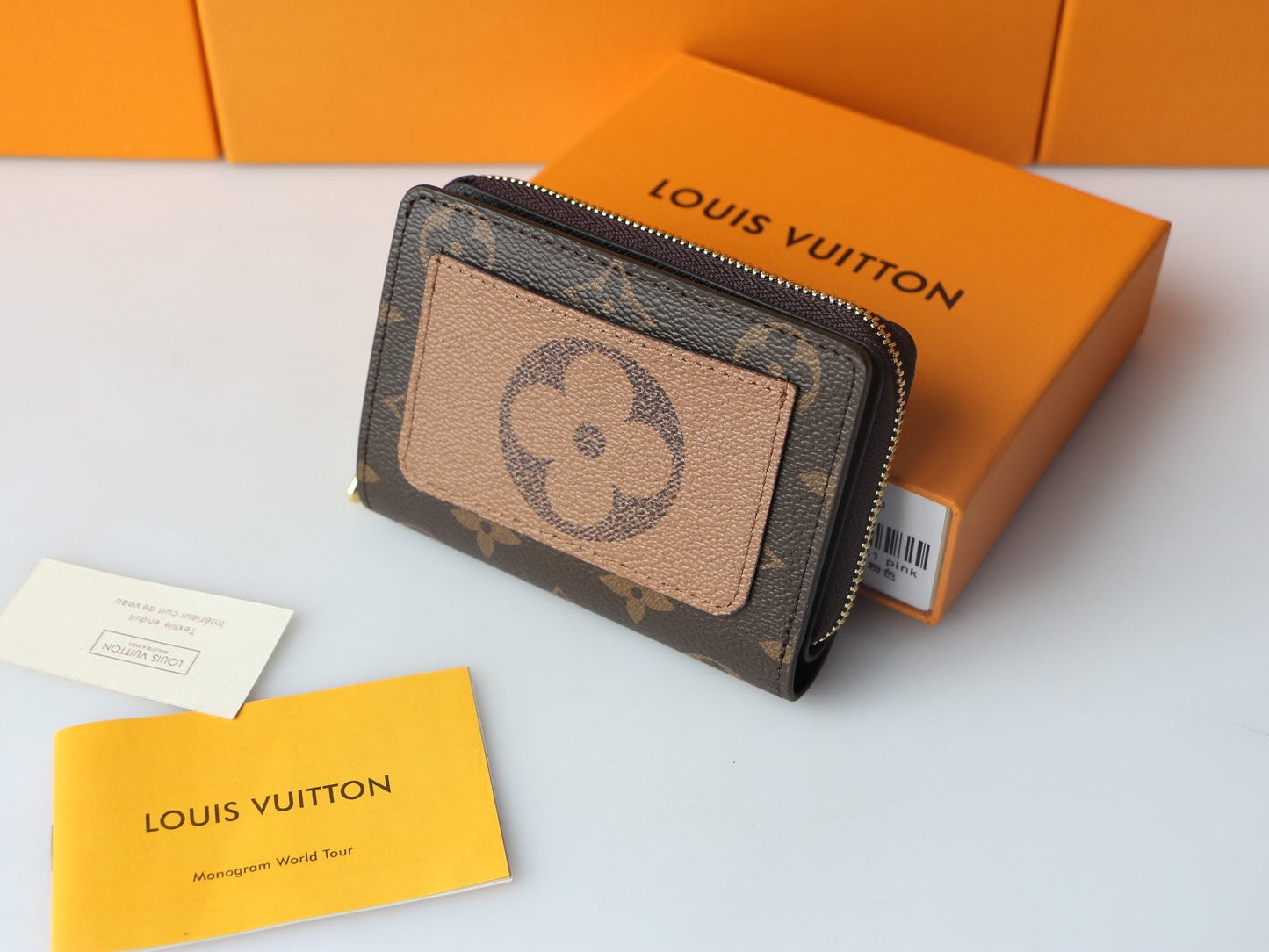 Lou Compact Wallet - M81461