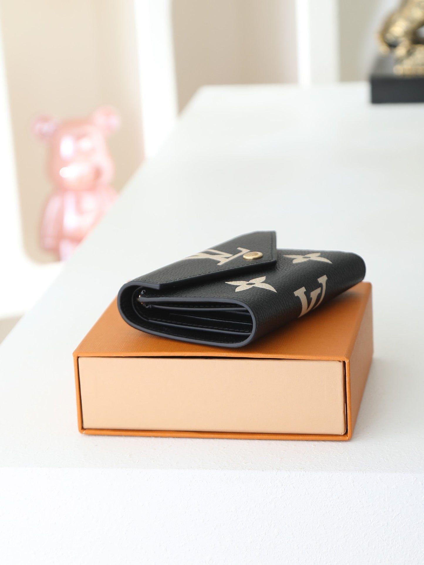 Small Leather Wallet - M80968