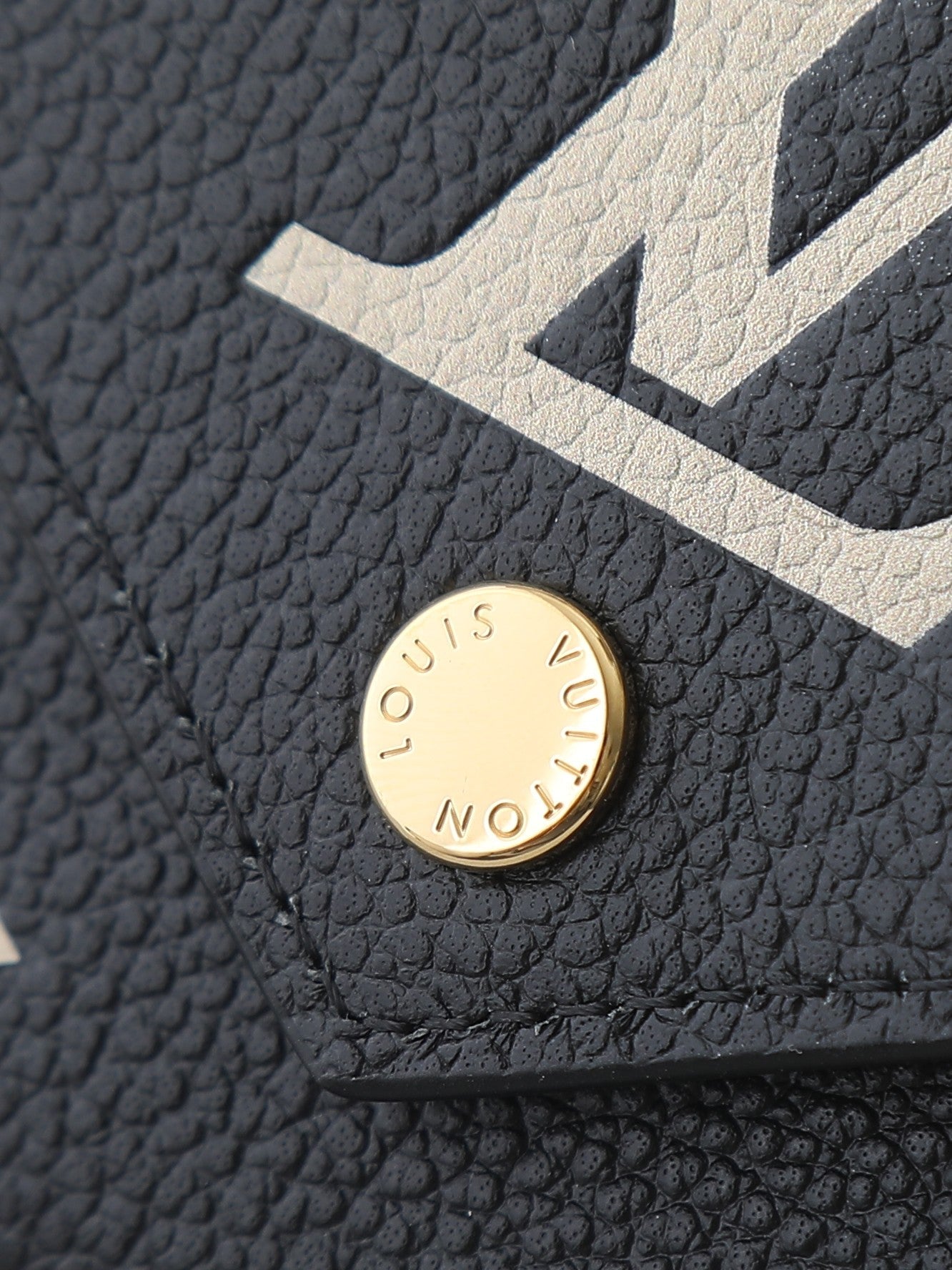 Small Leather Wallet - M80968