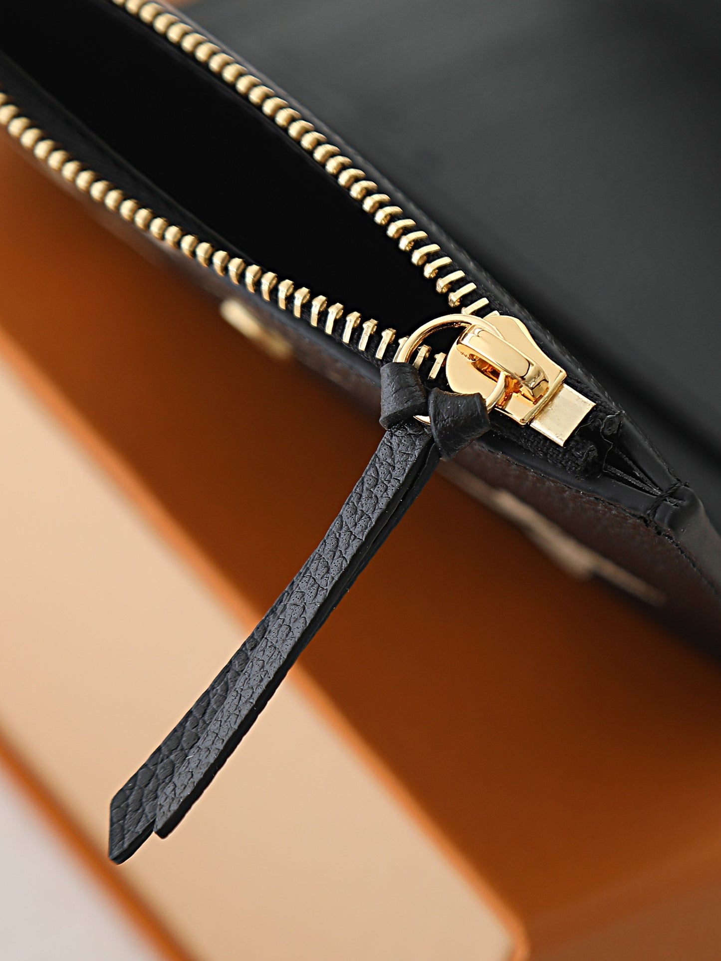 Small Leather Wallet - M80968