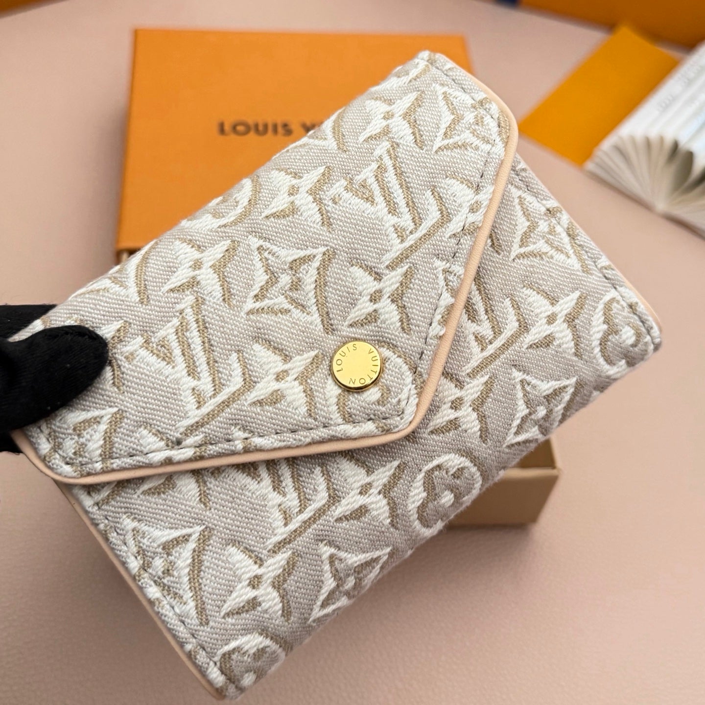 Compact Jacquard Wallet - M2A152