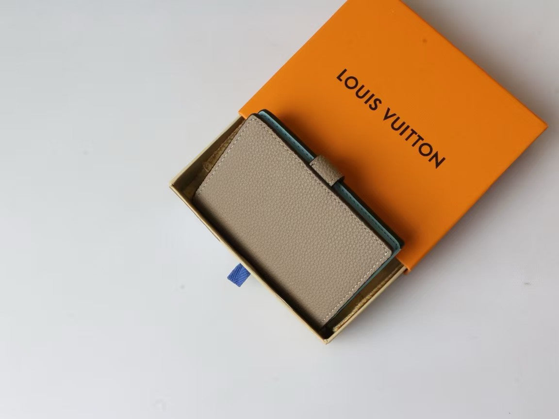 Grained Leather Compact Wallet - M82198