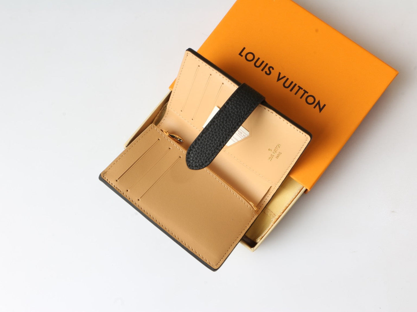 Grained Leather Compact Wallet - M81561