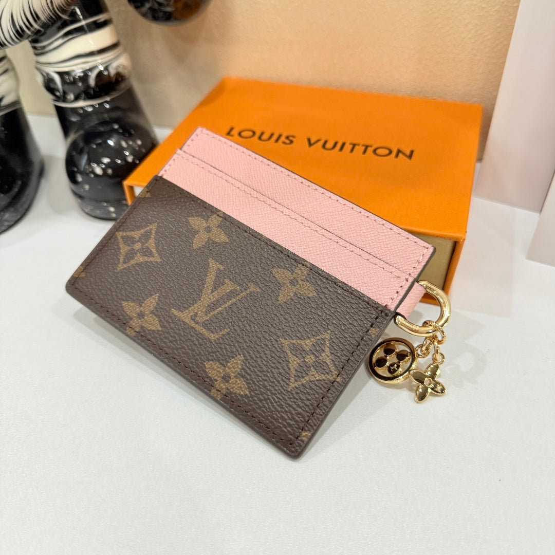 Charms Slim Card Holder- M82739
